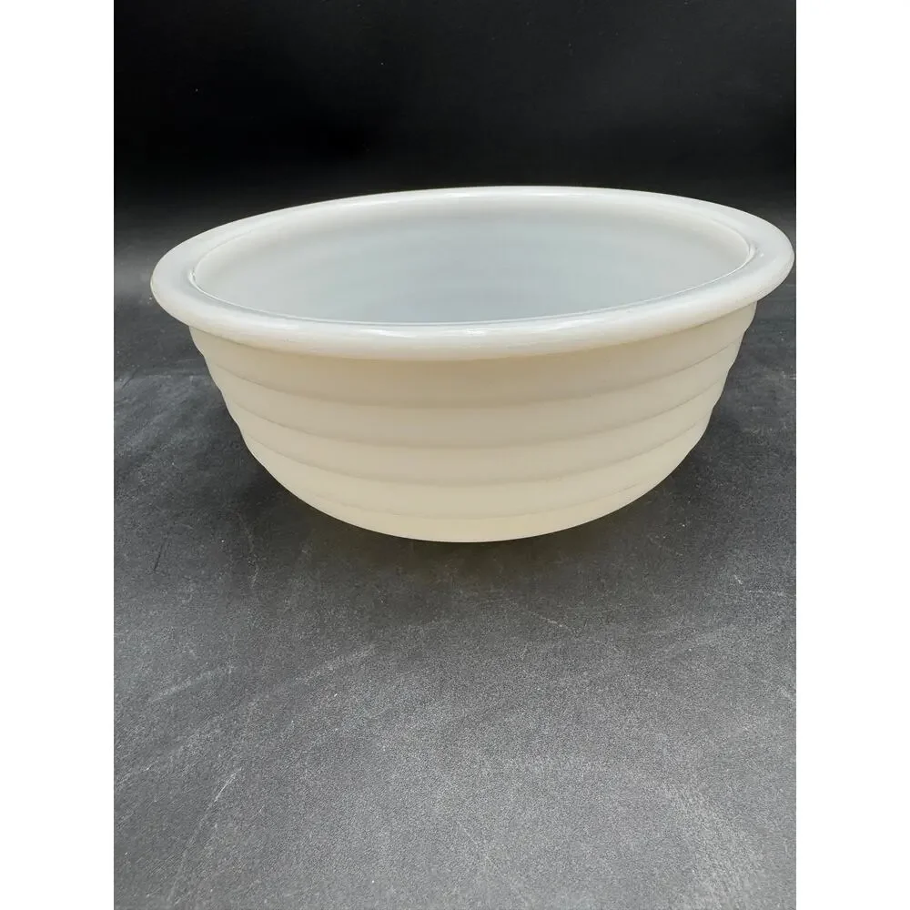 Vintage Milk Glass Ribbed Mixing Bowl 9 Inch